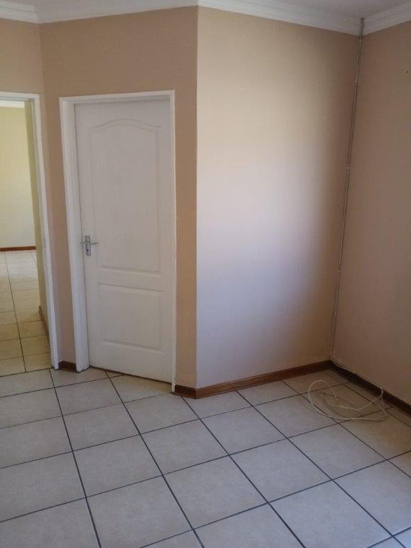 To Let 3 Bedroom Property for Rent in Ladybrand Free State